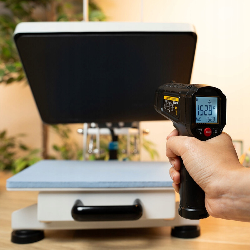 ANENG TH202 Infrared Thermometer – Fast, Contactless, LCD Display