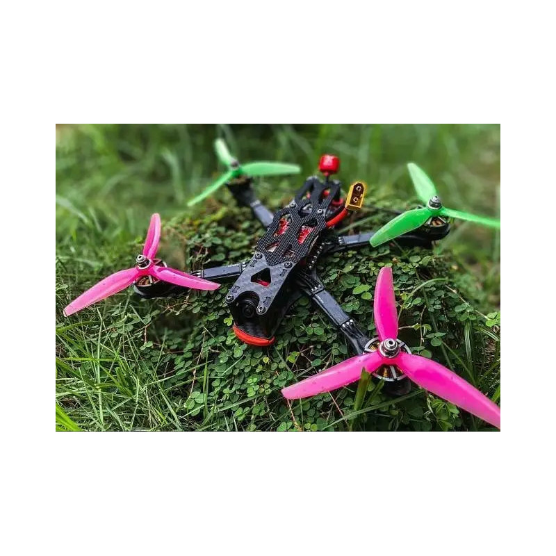 Śmigła Ethix S3 Watermelon 5x3.1x3 – poliwęglanowe FPV