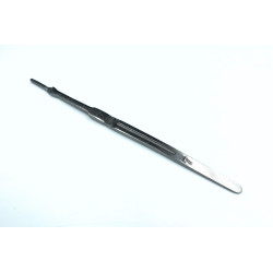 Blade handle 7 – slim elongated design
